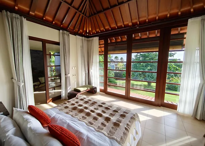Resort Bumi Ola Pandawa 4*
