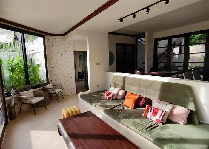 Bumi Ola Pandawa Uluwatu