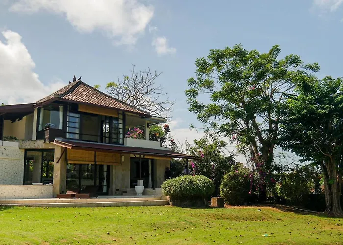Bumi Ola Pandawa Resort 4*